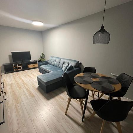 Mb Livinga Apartamentai Naftininku G มาเชอิเก ภายนอก รูปภาพ